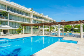 Gorgeous Magia Beachside Condos by Moskito